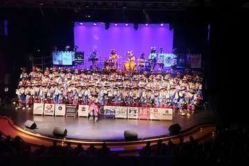 Presentación de Los Nietos de SaryMánchez en Vecindario (Fotos 1-48.Reportaje de Francisco J. Santana) el pasado domingo y esta noche en Telde (Foto 49-122. Reportaje de Antonio Alí).